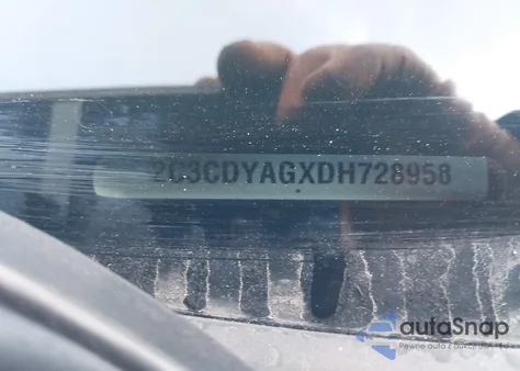 2013 Dodge Challenger Sxt z USA, uszkodzony, nr VIN 2C3CDYAGXDH728958